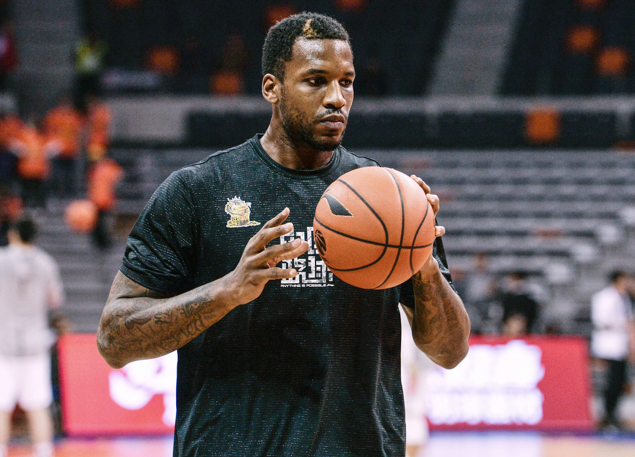 这种铁壁般 这种铁壁般