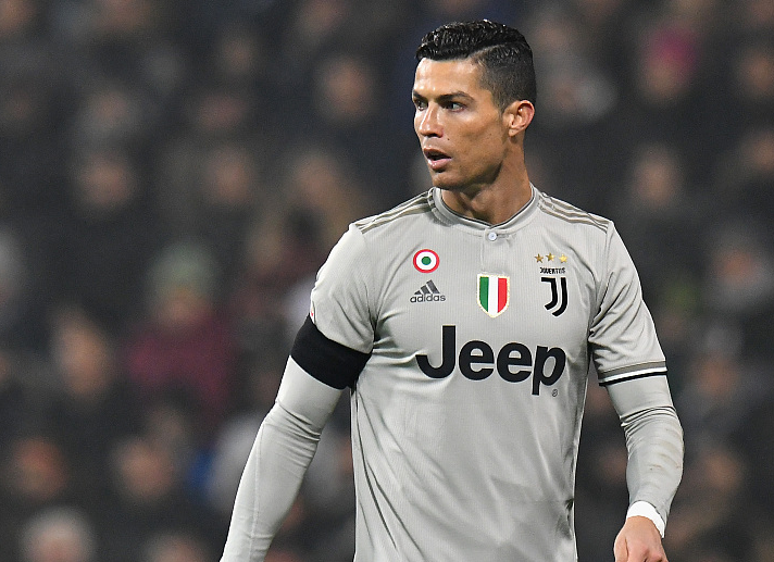 足球的不确 足球的不确