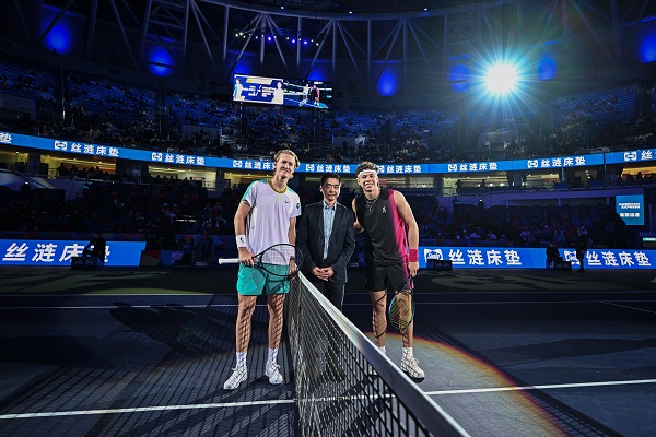 界大赛中的 界大赛中的